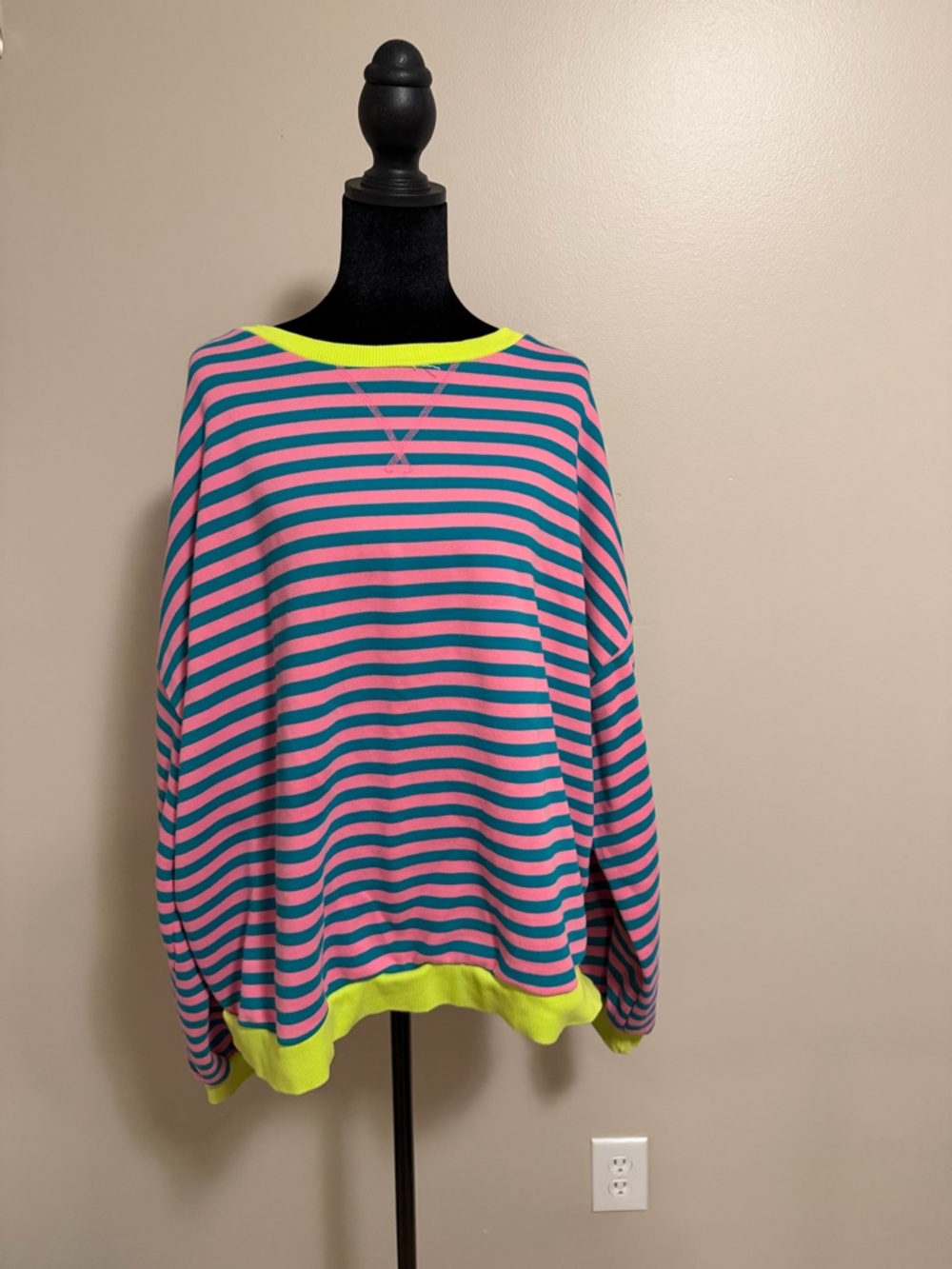 Free People look alike pullovers